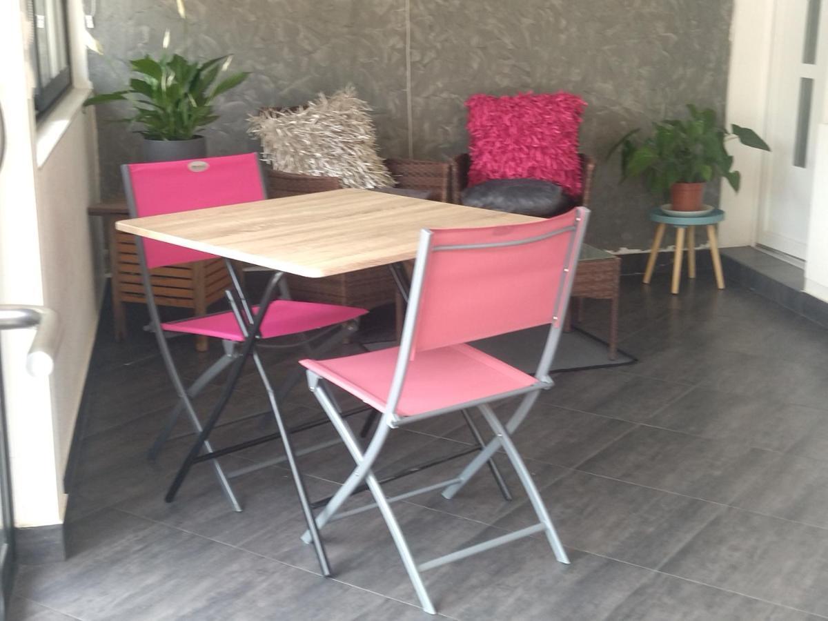 Chambre Moon Ray Proche Paris Apartment Stains Ngoại thất bức ảnh